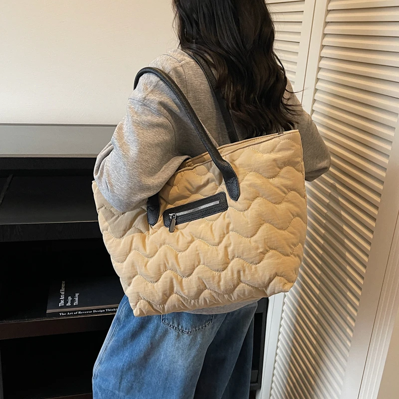 

Women Handbag Fall/Winter Fashion Rhombus Space Cotton Suit Shoulder Bag Large Capacity Solid Color All-Match Shopping Tote Bag