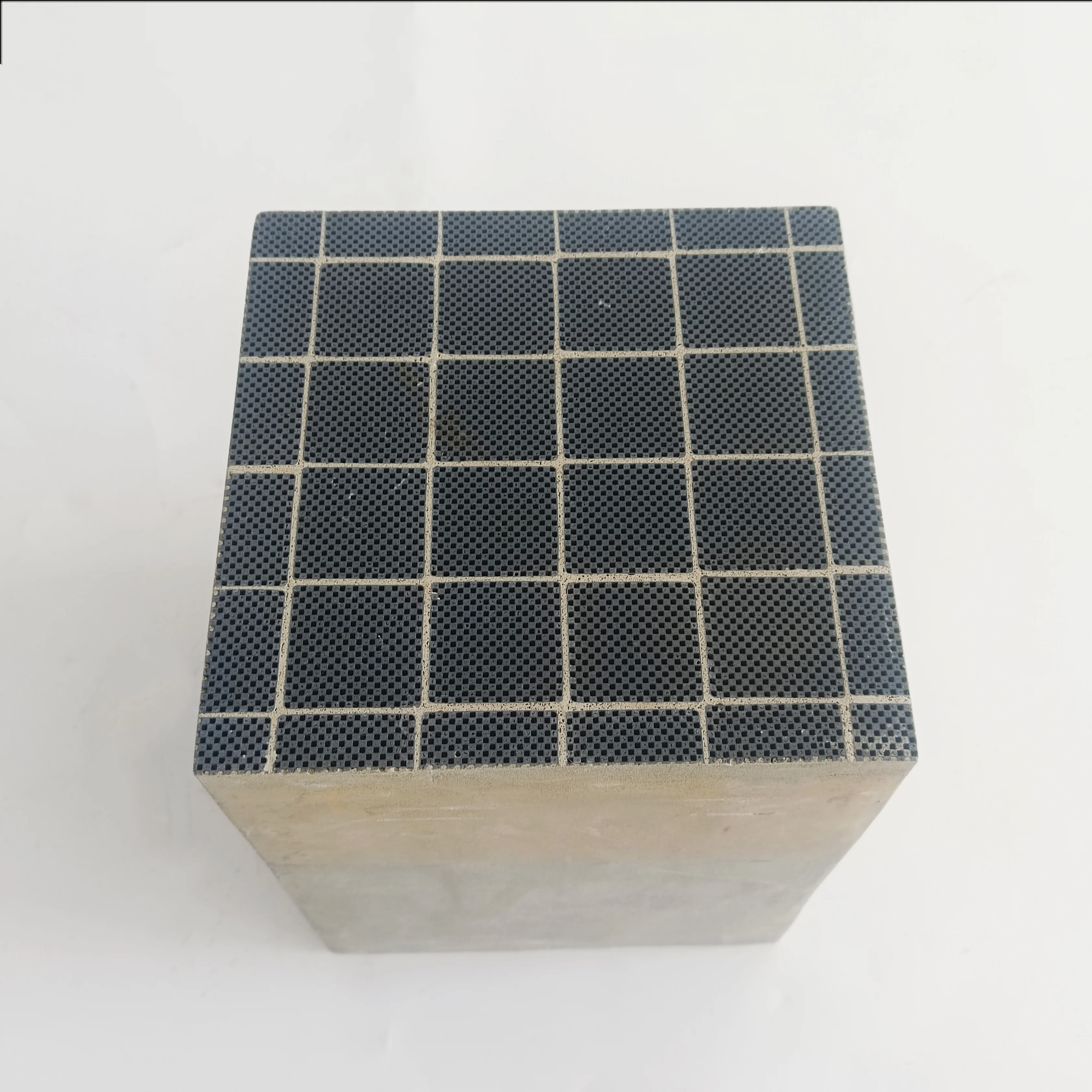 New For Truck General Motors SIC-DPF Filter Auto Parts Ceramic Honeycomb Substrates For Actros Diesel Optimized For Performance