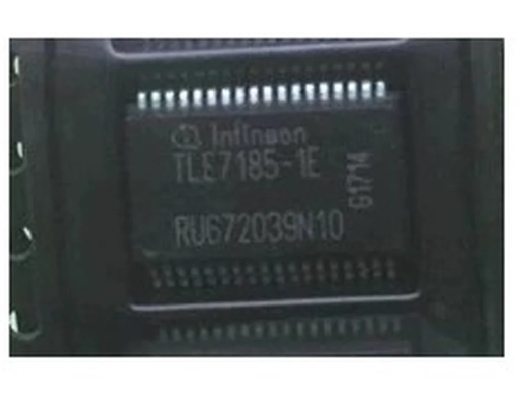 The Control Unit of  Computer Bulletin Board for Audi Steering Gear Is  and  Vulnerable Chip  Damaged 1pcs