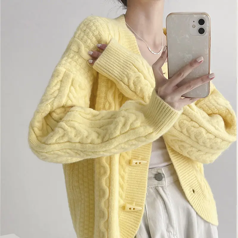 O-neck Buttons Knitting Cardigan Women Autumn Winter Simplicity Warm Solid Color Sweater Coat Fashion All-match Knitwear Tops