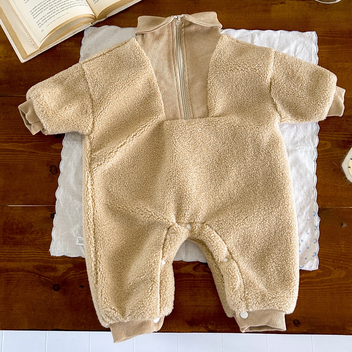 2024 Winter Baby Clothes Baby Rompers Pajamas Infant Boy Girls Long Sleeves Newborn Warm Costume Zipper Jumpsuit 0-18 Months