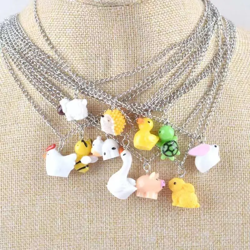 

The New Animal Resin Pendant Hedgehog Goose Duck Turtle Chicken Pig Sheep Rabbit Necklace Multicolor Jewelry Gifts for Women