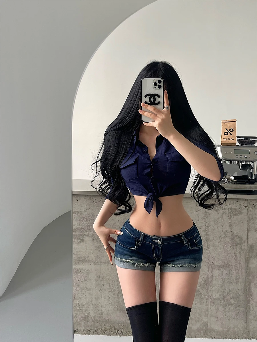 Sexy Low Waist Bodycon Denim Shorts Women's  Skirt Tight Fit Flared Hemline Lengthening Legs Hot Pants Korean Manga Style