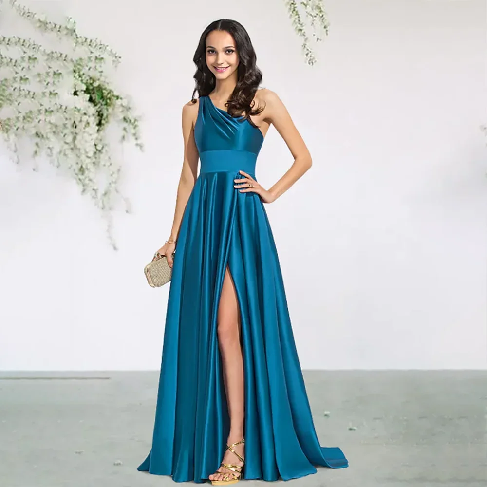 

Customized Elegant A-Line Bridesmaid Dress Pleats Split Front One Shoulder Sleeveless Wedding Party Gowns for Women Brush Train