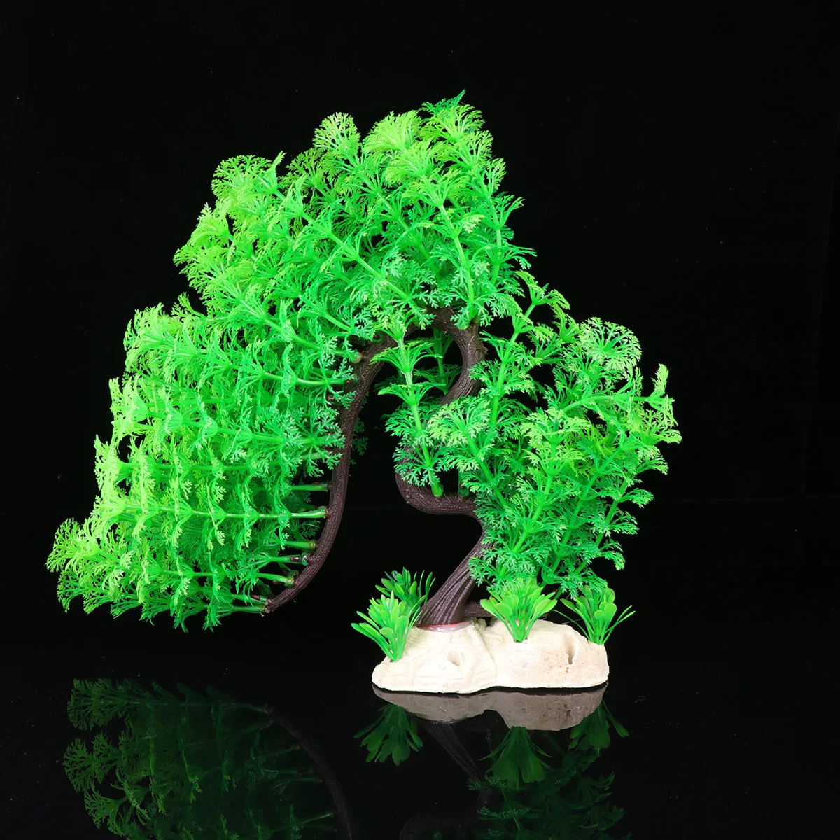 

Lifelike Aquarium Fish Tank Decoration Artificial Green Tree Ornament Bent Design Safe For Fresh Salt Water Easy Clean Resin