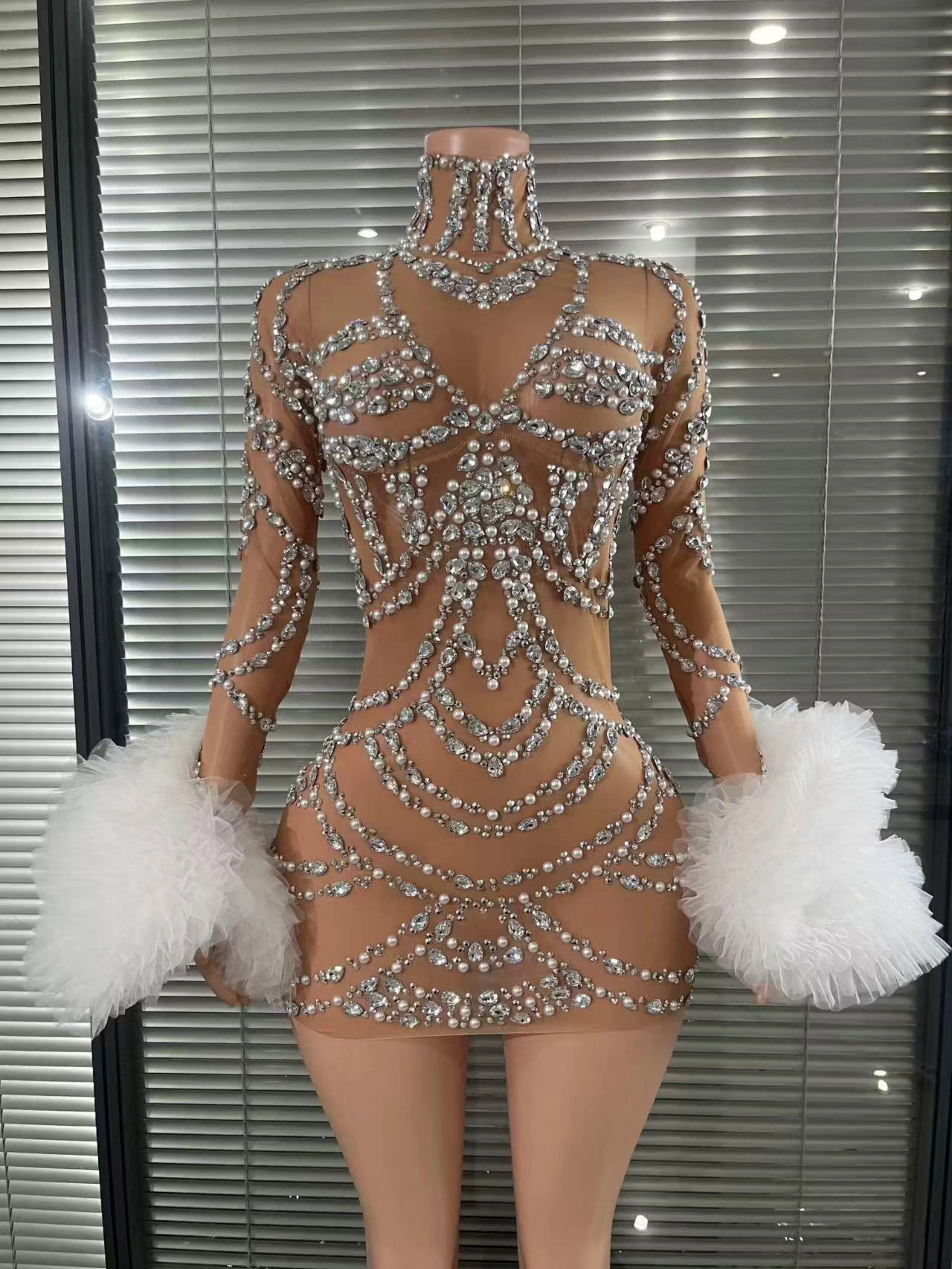 براقة اللؤلؤ حجر الراين عيد ميلاد مأدبة فستان قصير السيدات النادي الليلي ملابس النساء مساء حفلة موسيقية فستان عشاء