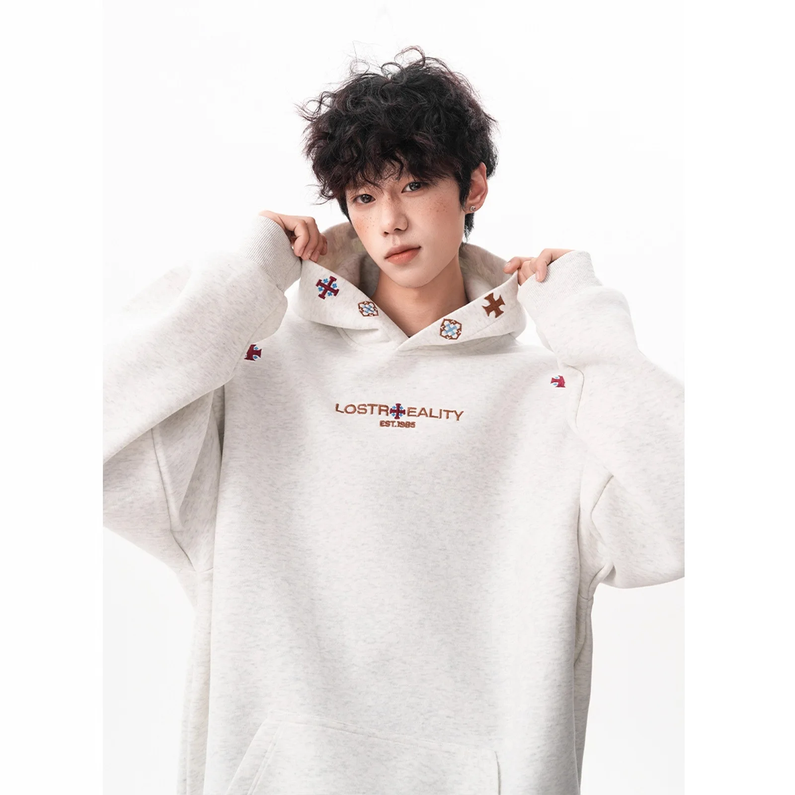 

500g Heavy Ethnic Style Embroidered Hooded Sweatshirt Men's and Women's Autumn Design Sense Long Sleeve Ins Ruffian Handsome