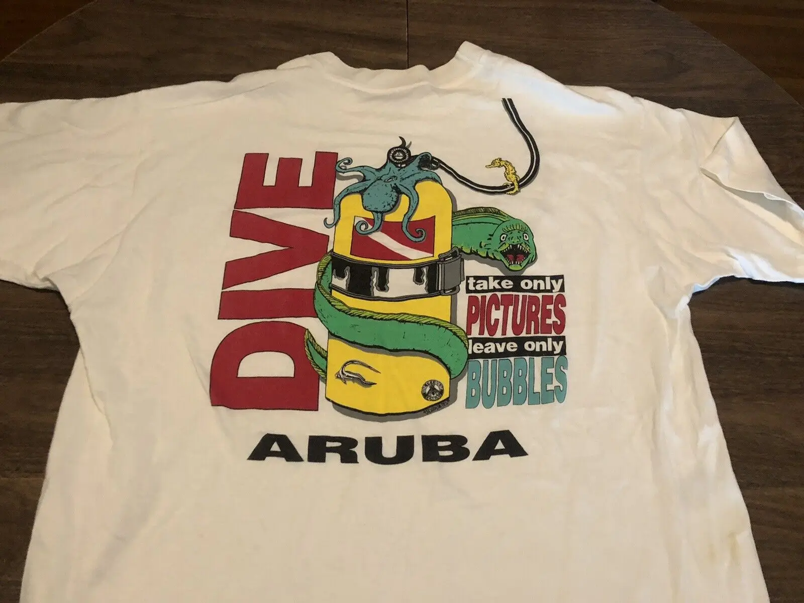 Vintage 1993 Aruba Lifes A Beach Then You Scuba Dive XL White T Shirt long or short sleeves