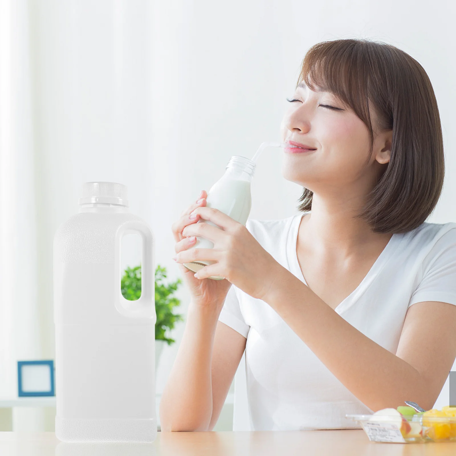 

3Pcs Food Plastic Jars Sealing Leakproof Water Storage Jugs Large Capacity Ergonomic Handle Multipurpose Containers for Milk Tea