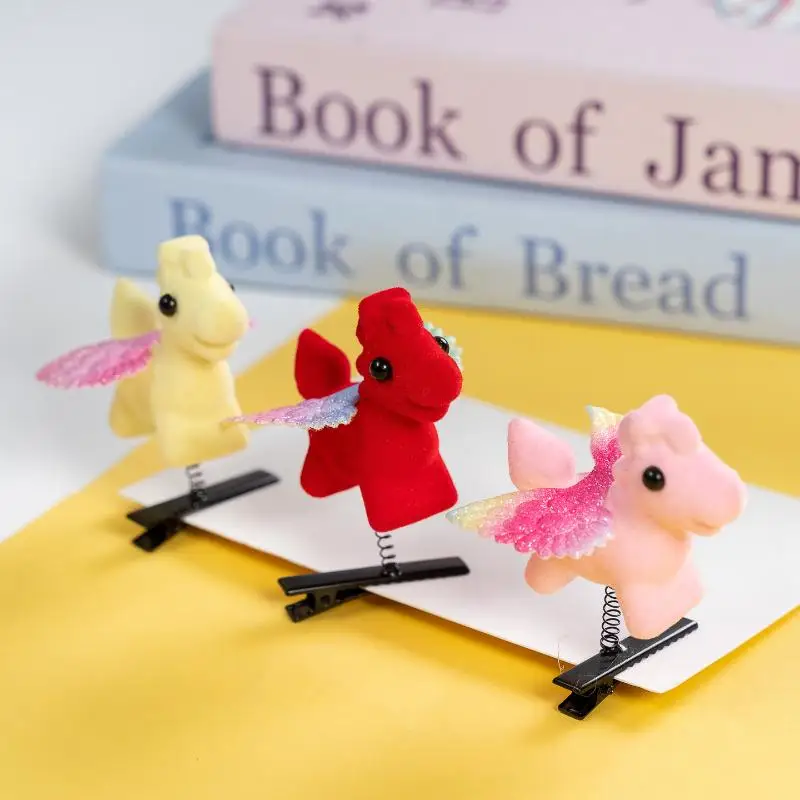 

2/5/10Pcs 2026 Year Of The Horse Hair Clip Cartoon Funny 3D Bouncing Hairpin Lovely Horse Duckbill Clip New Year Hair Accessory
