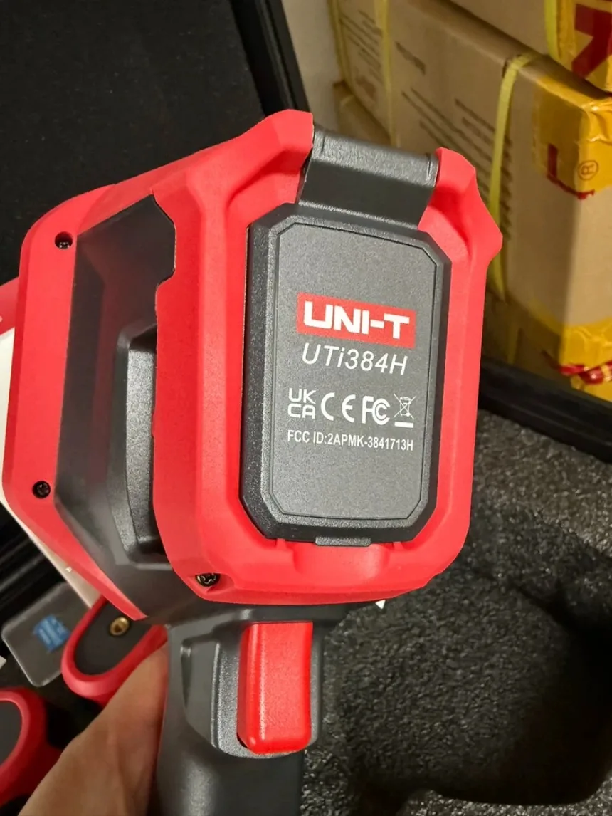 UNI-T UTi384H High-resolution Manual Focus Intelligent Thermal imager 384×288Kd