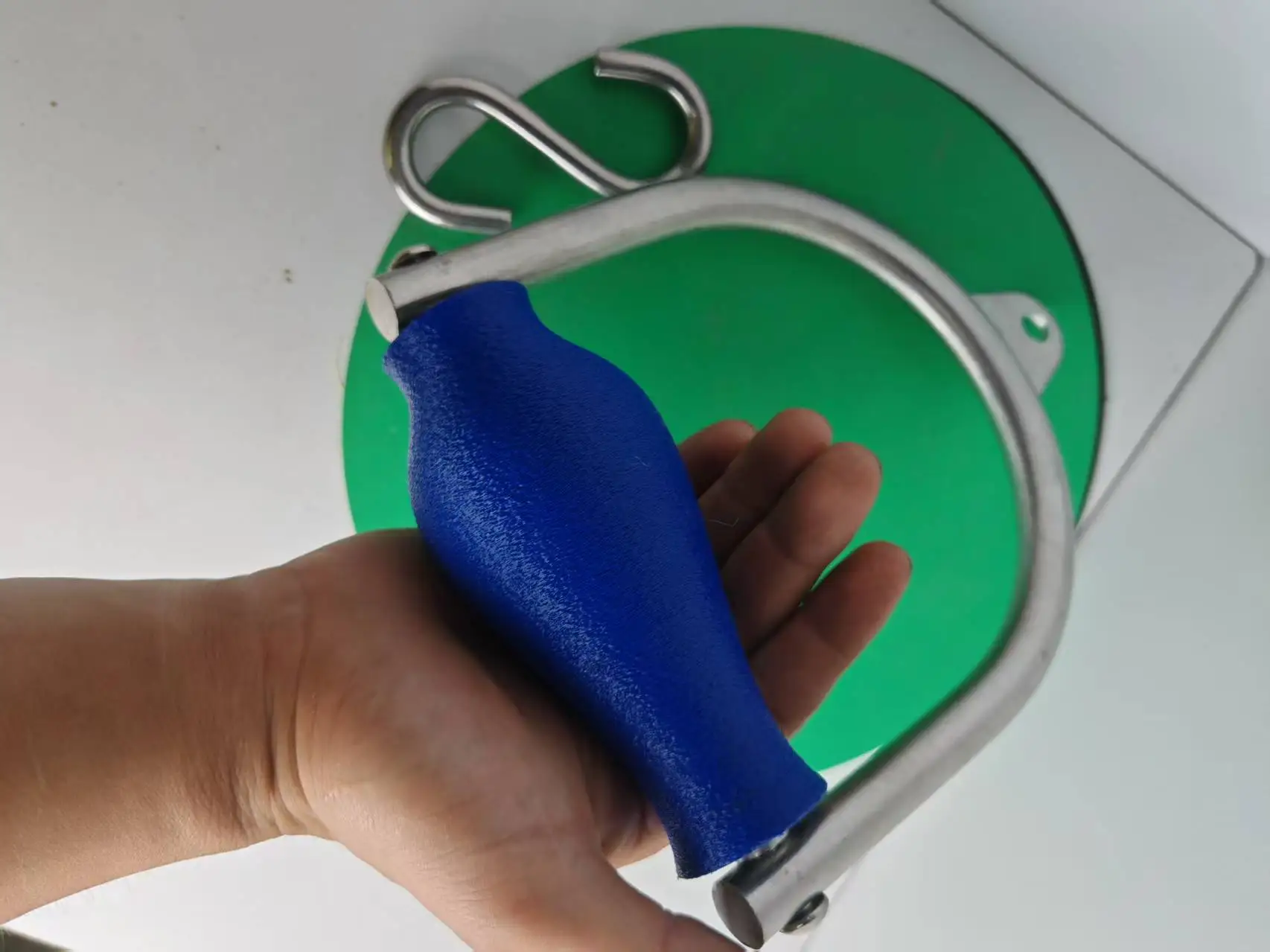 lzs-bowling-ball-bearing-handle-wrist-strengthener-side-pressure-round-handle-fitness-sports-equipment-for-fans