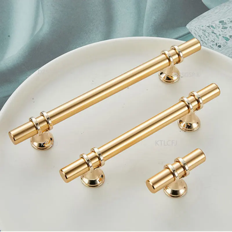 Ktlcfj Simple American Zinc Alloy Door Handle Kitchen Cabinet Handle Solid Drawer Handle Fashion Furniture Handle Hardware