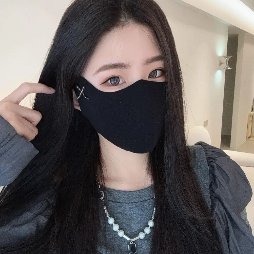 Lightweight Thin Fleece Face Mask Soft Brushed 3D Support Cycling Mask Anti Makeup Smudge Breathable Windproof Mask Cold Weather
