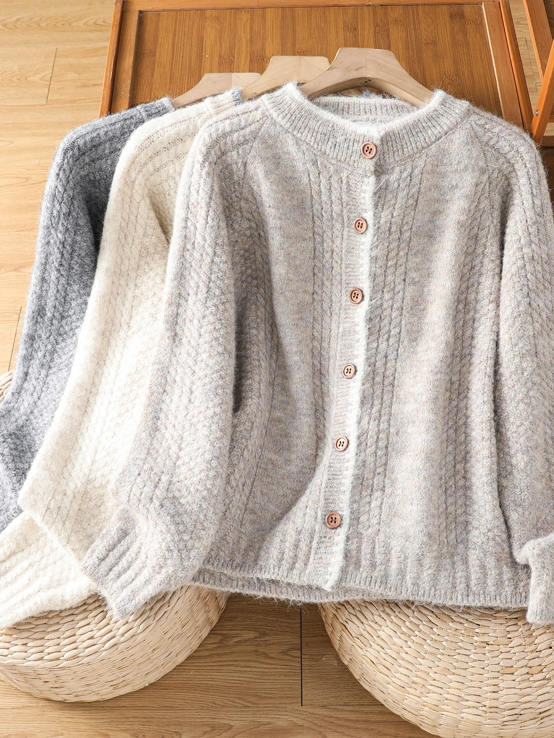 

Корейский повседневный мягкий вязаный открытый кардиган, женский осенне-зимний новый модный утягивающий универсальный теплый свитер, модный