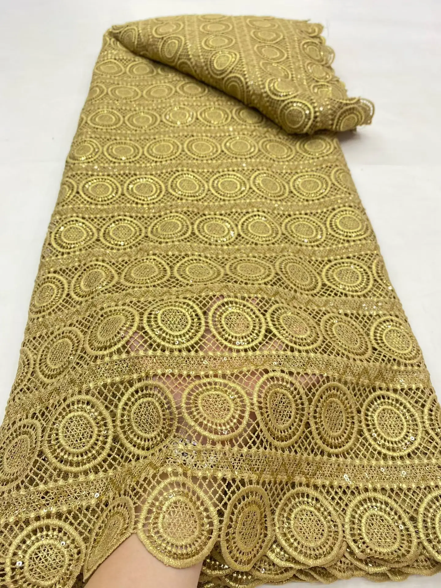 

5 Yards African Embroidery Carbon Fiber Lace Fabric,Cotton Fabrics By The Meter,Water Soluble,Evening Wedding Dresses,Tulle