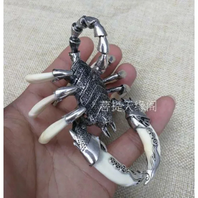 Tibetan Scorpion Silver Pendant, China Wolf Teeth, Decorative Statue