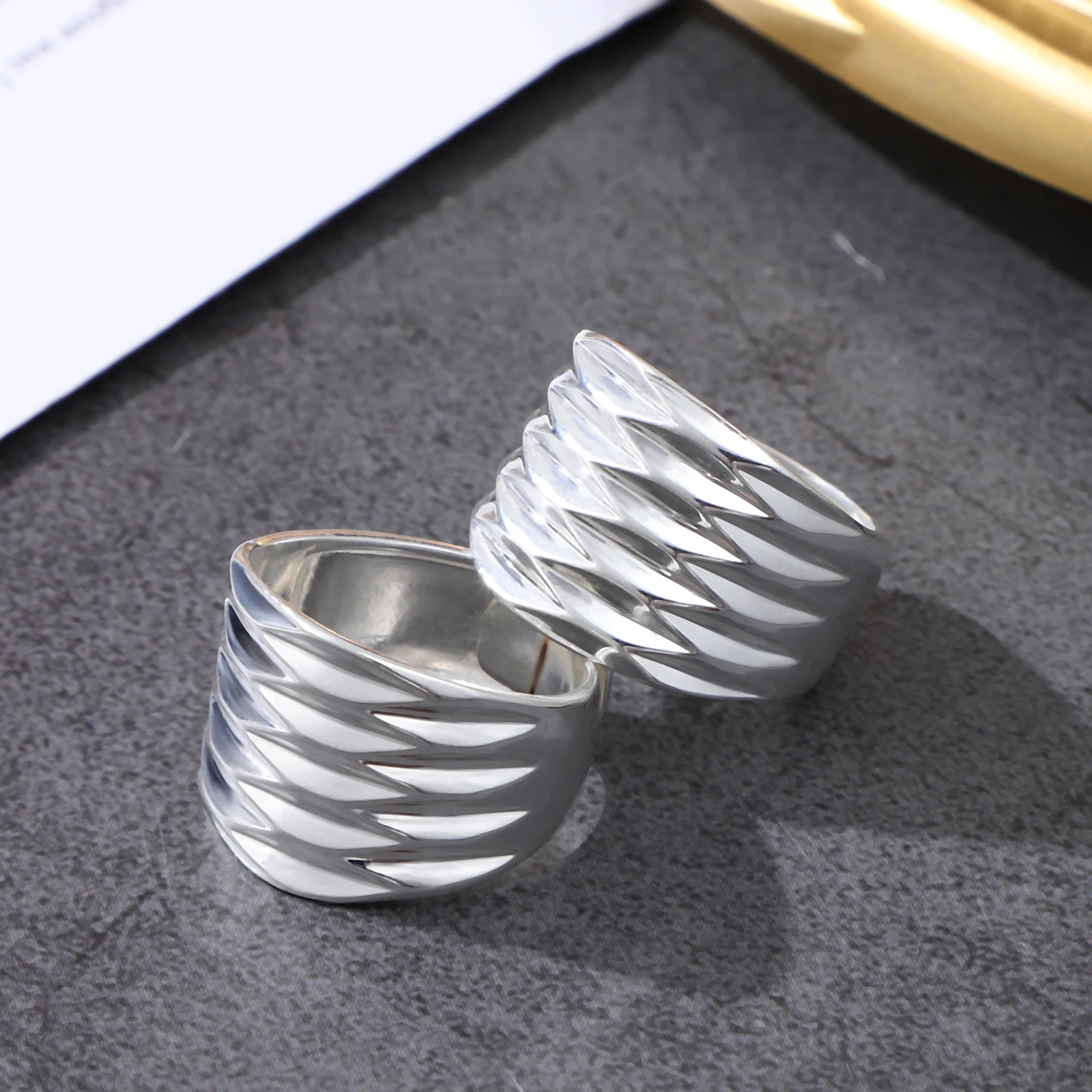 

2pcs Dainty Finger Ring Adjustable Women Rings Bohemian Thumb Fashion Initial Finger Jewelry Cute Metal Pieces