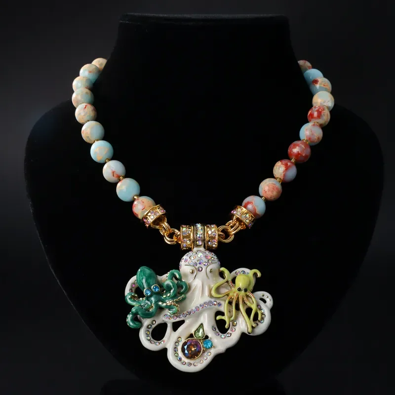 Medieval vintage enamel octopus pendant Czech diamond retro handmade magnetic sweater necklace women's literary retro