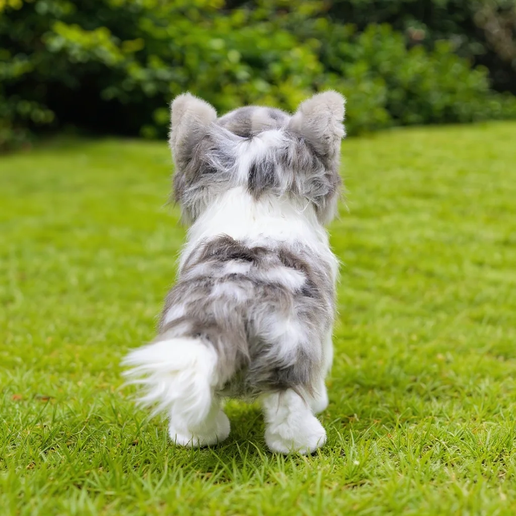 リアルなボーダーコリーのぬいぐるみ、非常に詳細で柔らかく抱き心地の良い、慰めるおもちゃ、子供へのプレゼント