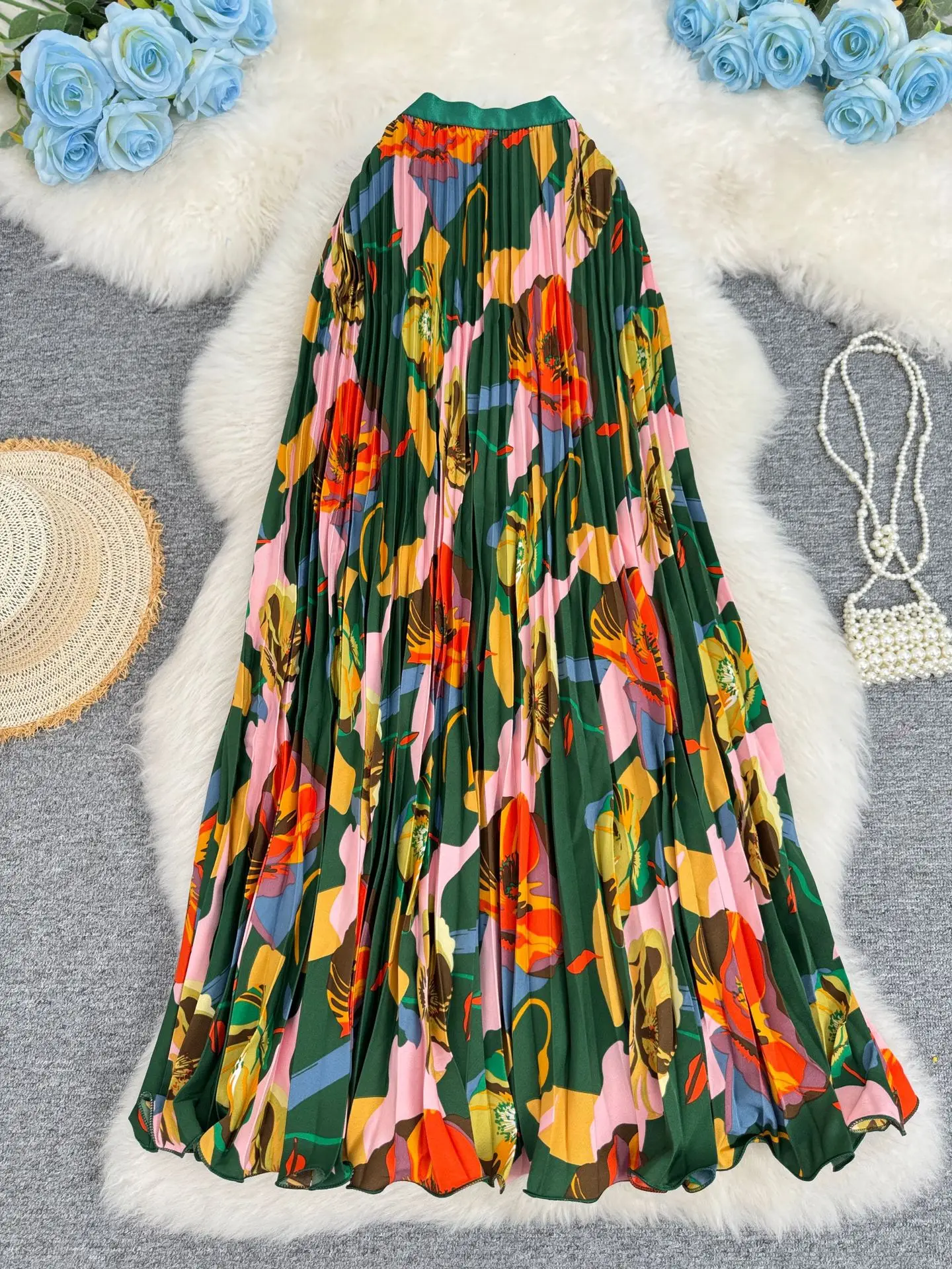 Harajuku Niche Green Floral Print Pleated Maxi Skirt High Waist A-line Flowy Skirt For Women Elegant Summer Beach Vacation Wear