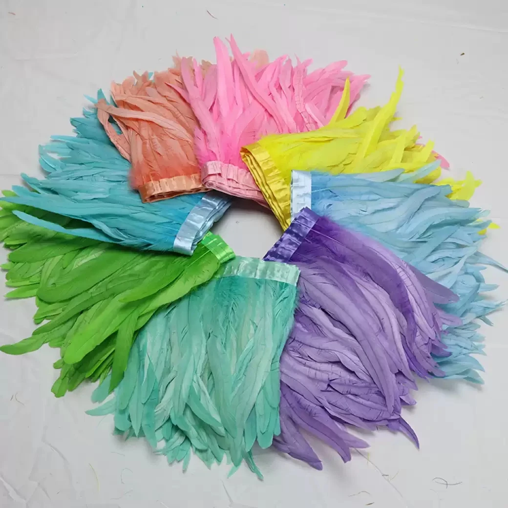 25-30cm Natural Rooster Tail Feather Trim 2M Soft Feather Fringe Ribbon for Wedding Dress Party Costume DIY Sewing Stage Decor