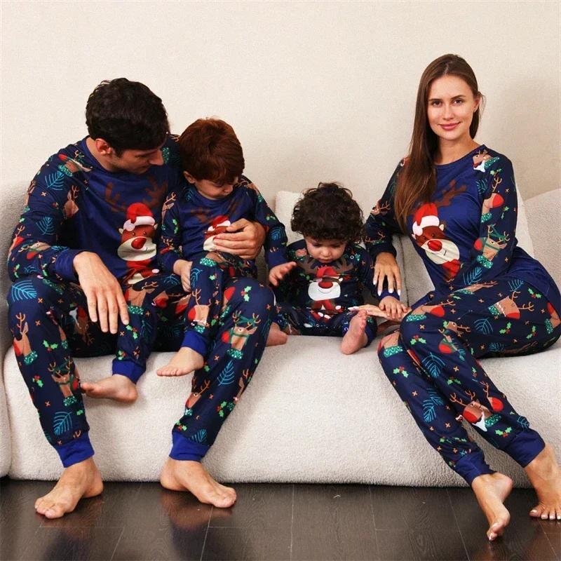 Father Mother Children Baby Sleepwear Daddy Mommy and Me Xmas Pyjamas Clothes 2023 Christmas Deer Family Matching Pajamas Sets