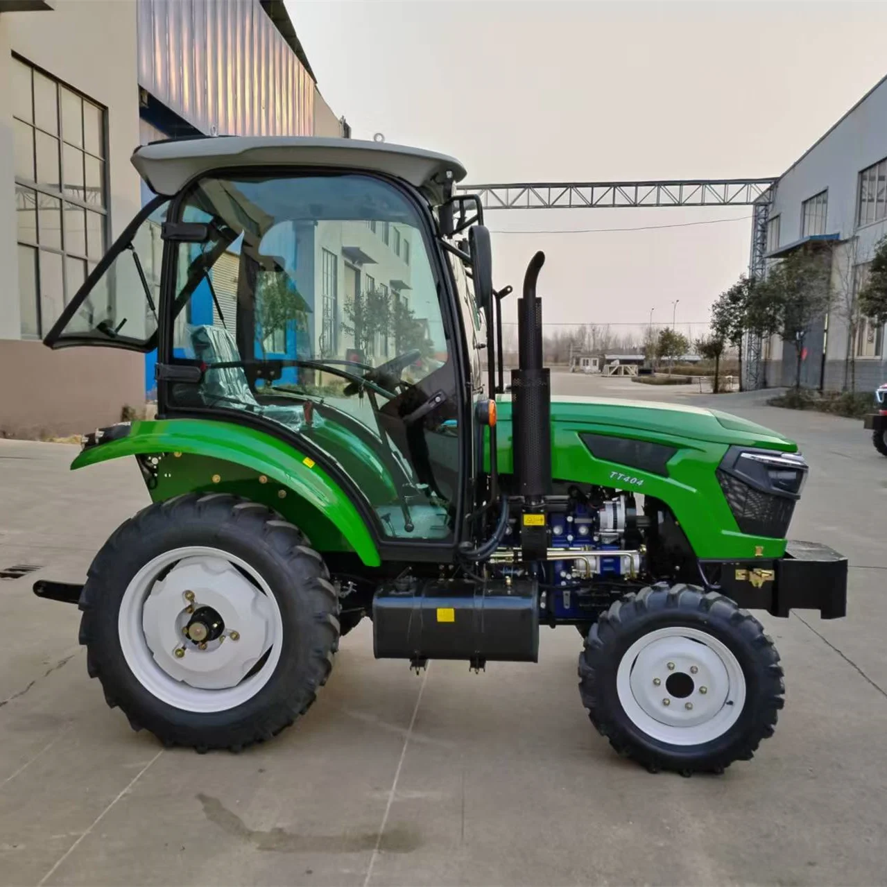 Compact Design 4WD 4X4 Micro Agricultural Tractor From China for Mini Farms