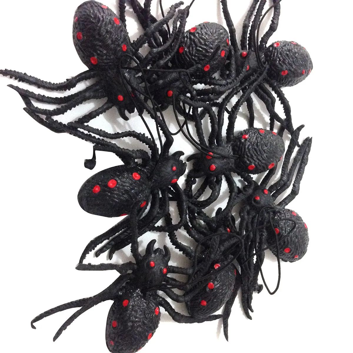 

5 Pcs Realistic Spider Figures Fake Prank Spiders Props Mini Halloween Decorations Toy