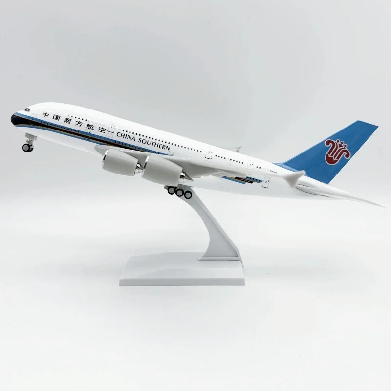 

Модель самолета A380 China Southern Airways, 30 см, масштаб 1/250, литая под давлением, из смолы, коллекционная, с шасси, для демонстрации