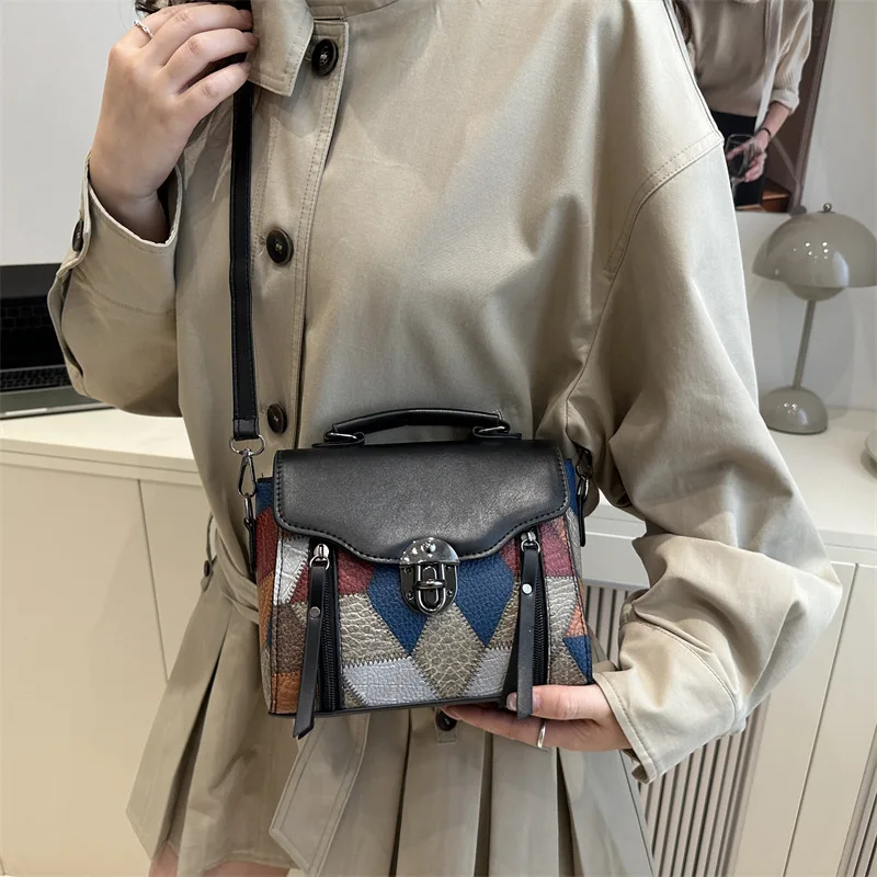 حقيبة كتف كلاسيكية من الجلد الطبيعي لعام 2025 للنساء، محفظة كروس أنيقة غير رسمية، خالدة ومتعددة الاستخدامات للغاية ​