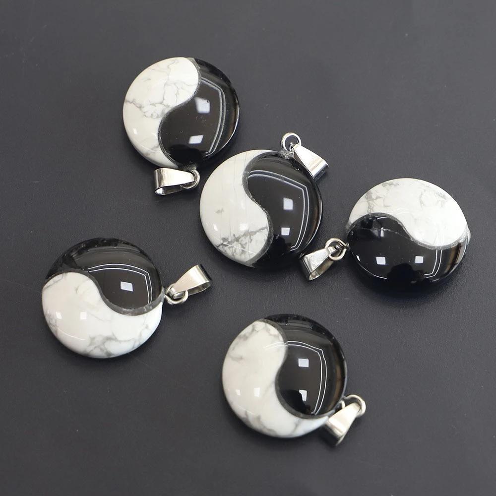 الحجر الطبيعي تاي تشي يين يانغ قلادة 25x5 مللي متر الأسود العقيق الأبيض الفيروز الربط الريكي شفاء الطاقة تميمة Charms قلادة