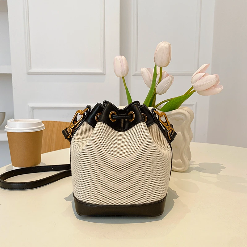 lady popular crossbody bag Internet celebrity women purse design shoulder bag female 2024 fashion Girl super trend bucket bag