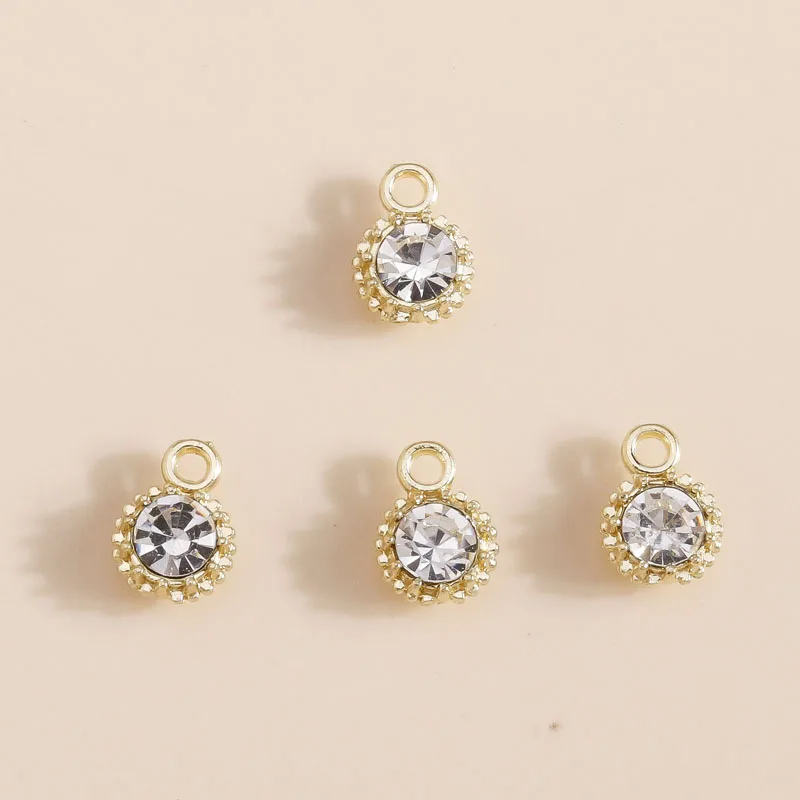 Leslie 8 Stück 4 x 7 mm vergoldete Mini-Kristall-Anhänger für die Herstellung von Halsketten, Ohrringen, Armbändern, handgefertigtem Schmuck – Detail 3