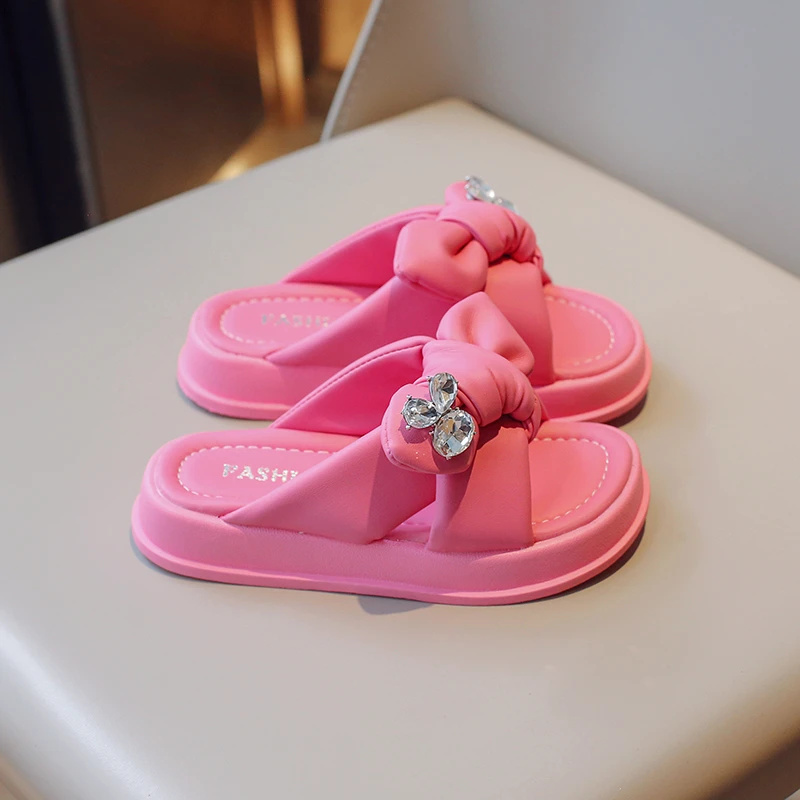 Girls Slippers Summer Outside Wear Pink Bow Rhinestone Girls Shoes Beige Soft Bottom Non-slip Fashion Children Sandals Slippers