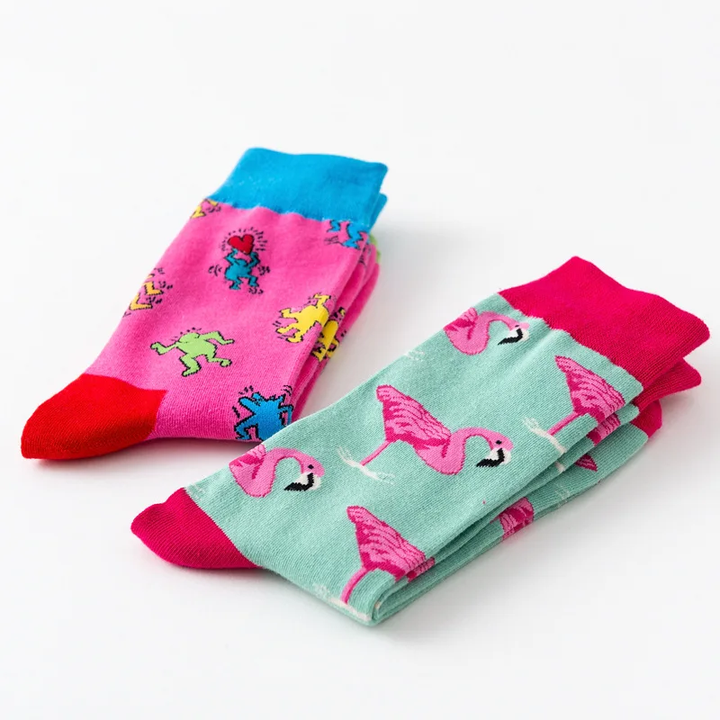 5 Paare/paket Kreative Männer Socken Lustige Frauen Socken Persönlichkeit Graffiti Flamingo Herz Bunte Hohe Qualität Nähen Muster