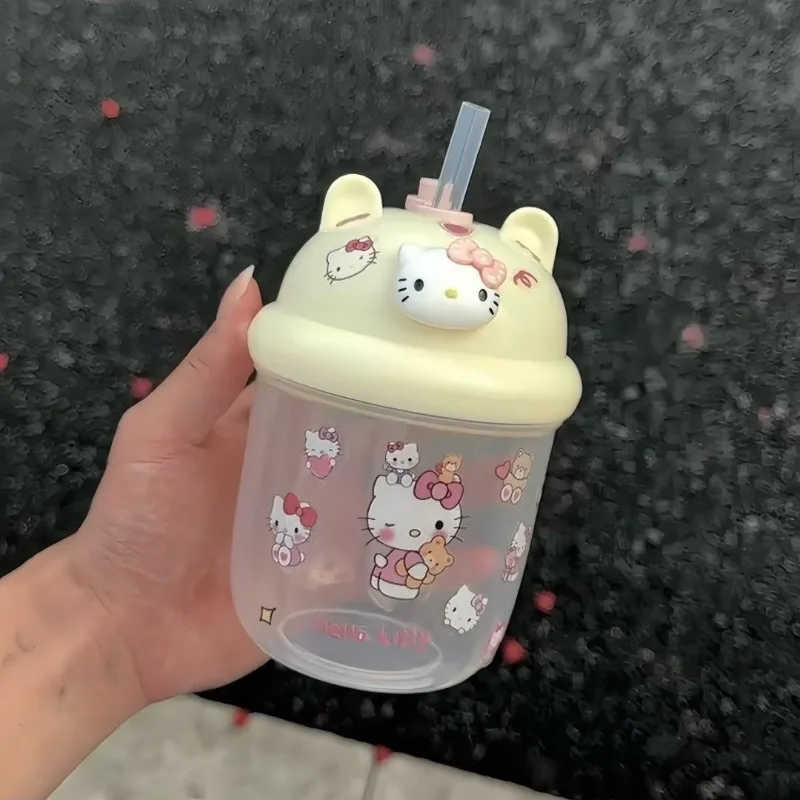Sanrio Hello Kitty Is Cute and Carries A Bear Ear Cup for Outdoor Camping. Students and Children Suck Plastic Cups. - view 2