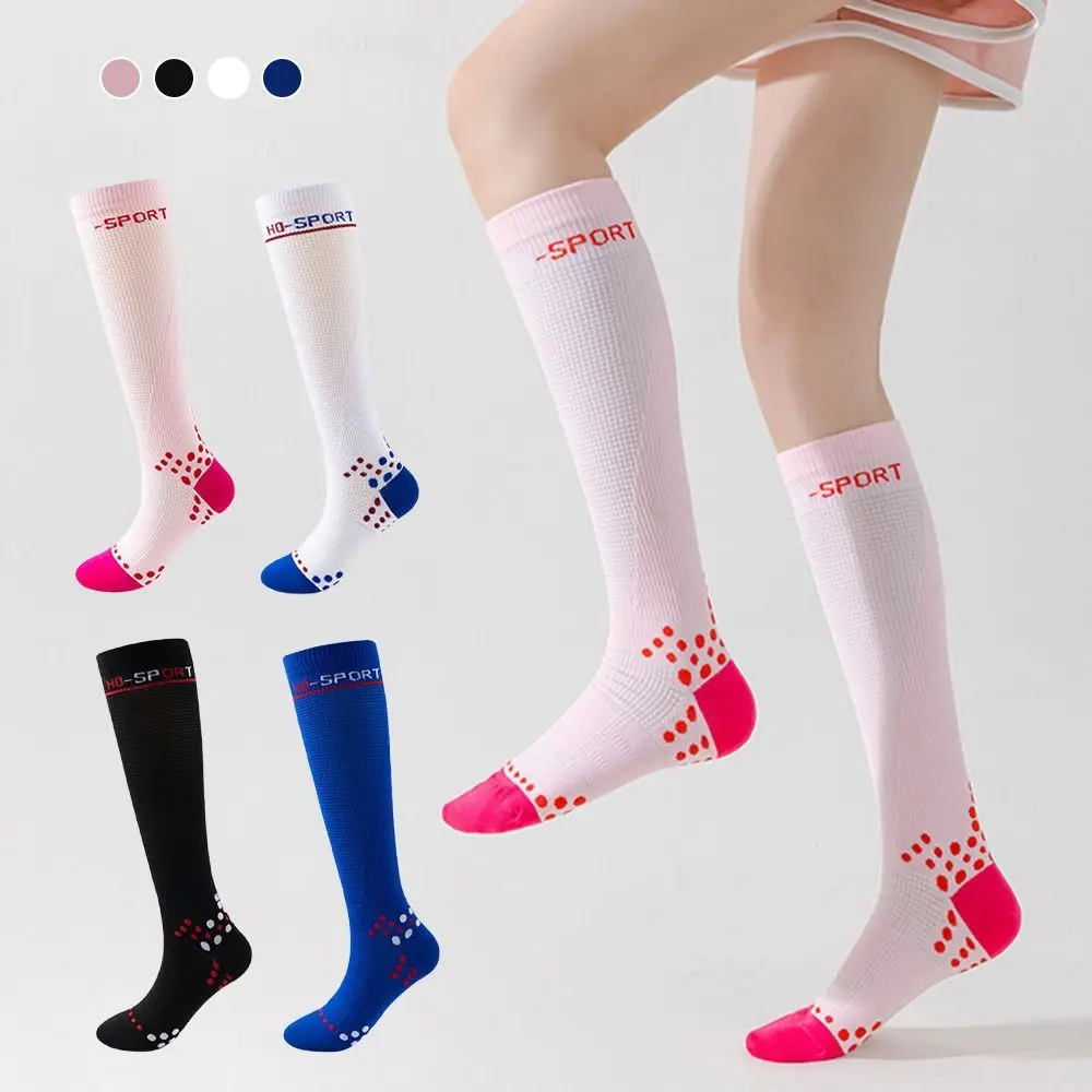 Calcetines deportivos de malla profesionales para mujer, medias transpirables antideslizantes para ciclismo, calcetines para correr de secado rápido