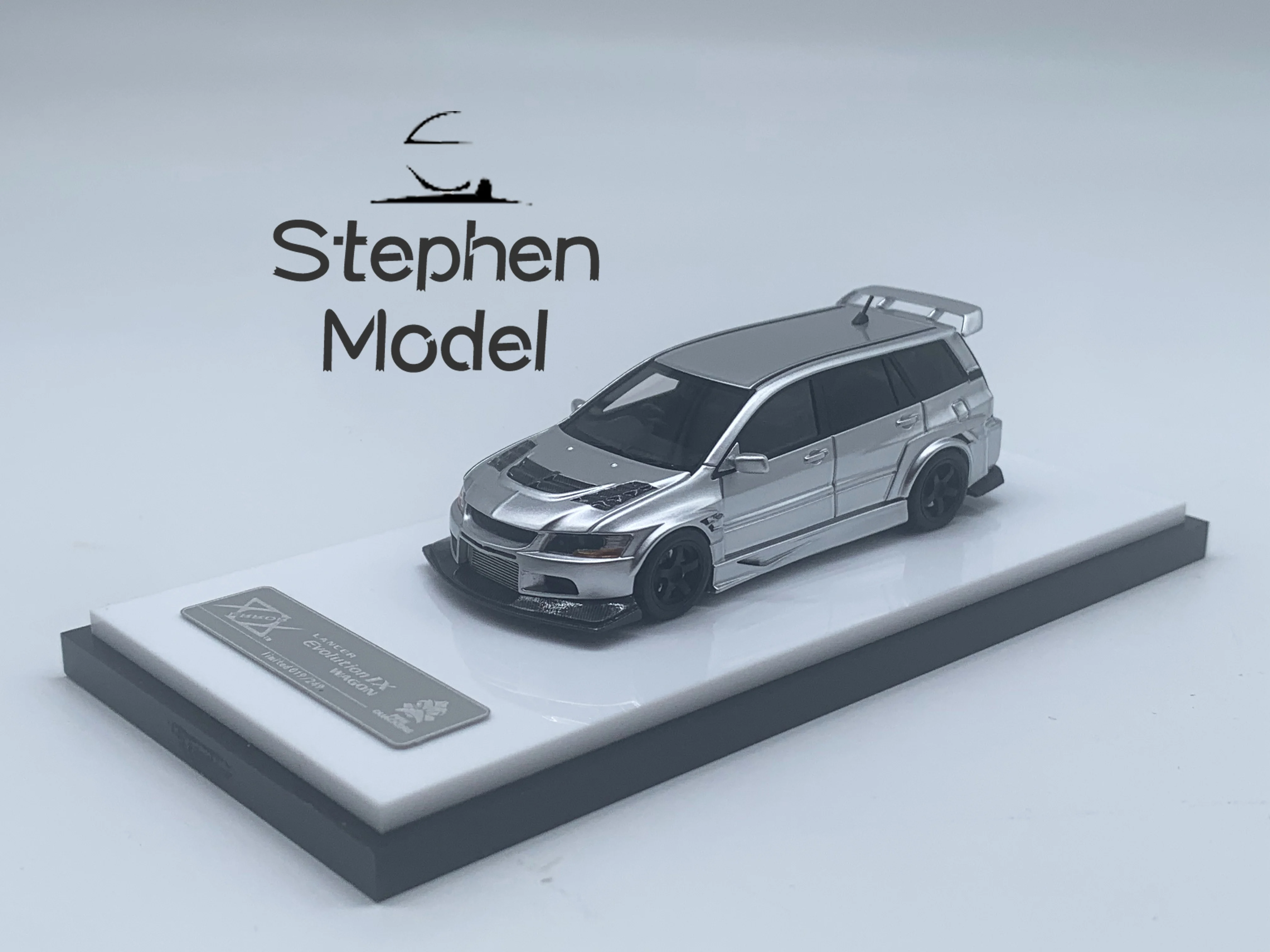 خطأ 404 1:64 EVO Lancer Evolution 9 lX نموذج سيارة من الراتنج الأبيض #5