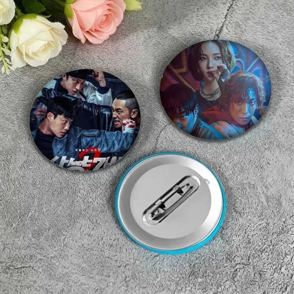 HOT Drama B-Bloodhounds 25mm 32mm 44mm 58mm 75mm Brooches Badges Pins for Accessories Gift