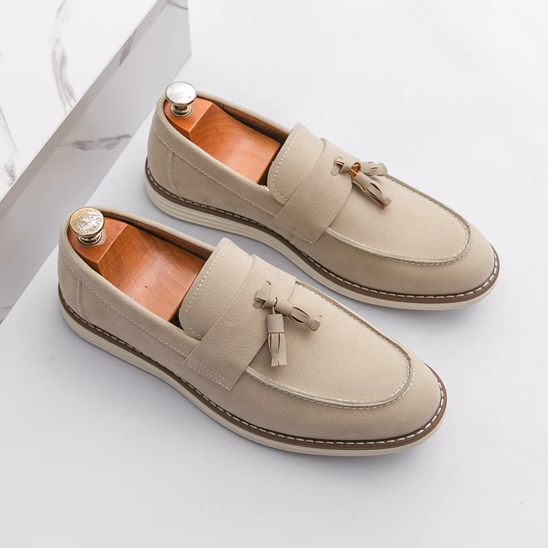 Mocasines italianos Penny clásicos hechos a mano con borlas, zapatos casuales de cuero de ante, zapatos planos sin cordones, zapatos cómodos para conducir, mocasines