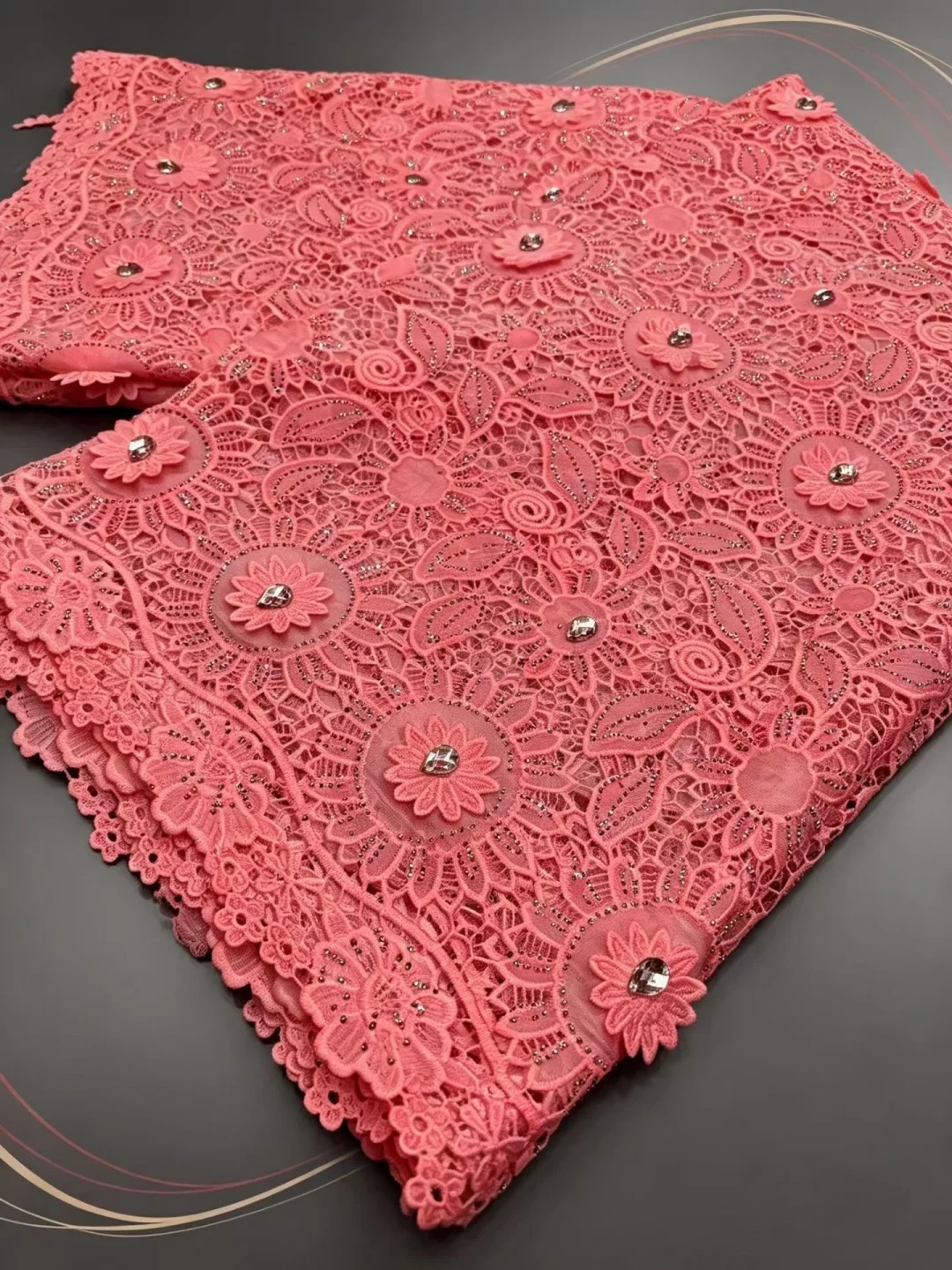Pink Tube Bead Water Soluble R - đánh giá và giá Crystal Mesh Fabric