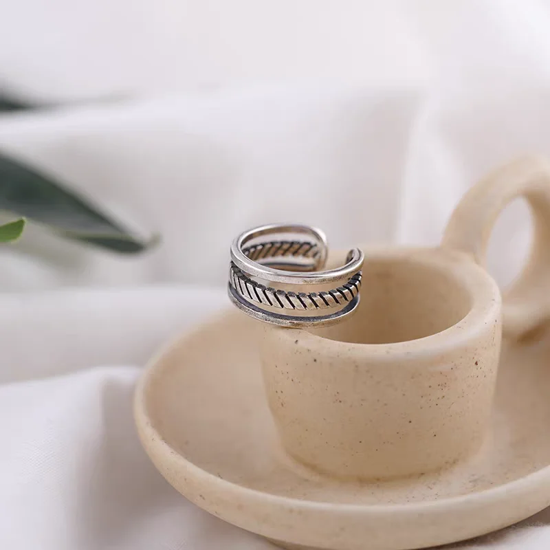 خاتم منقوش بثلاثة حبلا عتيق من الفضة عيار 925 النسخة الكورية تصميم عصري وبسيط هدية للفتيات خاتم أنيق للنساء #1