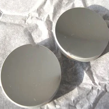 

Алюминиевый отражатель с увеличенным ультрафиолетовым ультрафиолетом D39,2 мм F = 35 мм, отражение передней поверхности, 1 шт.