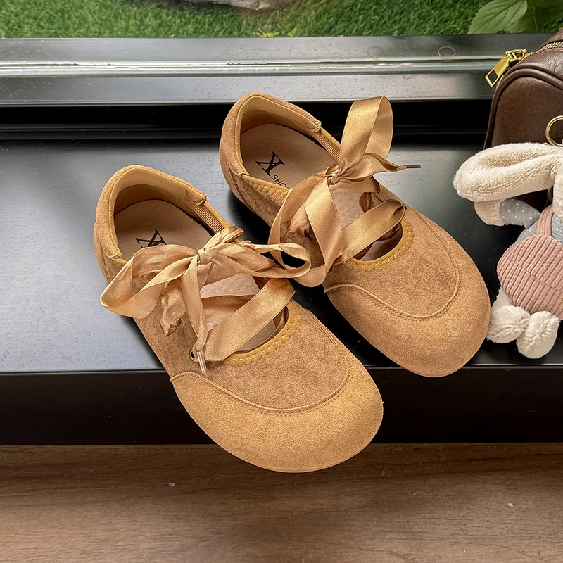 

Women Flats Shoes Fashion Sneakers New Casual Loafers Shoes Fashion Sandals Walking Running Woman Lace Up Zapatos