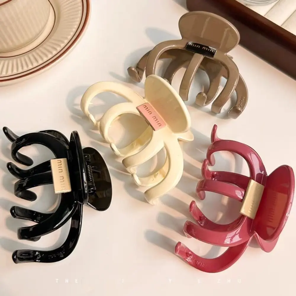 Large Hollow Women Hair Claw Clip Bath Clip Crab Barrette Hair Claw Headwear Hair Accessories Ponytail Holder Clip Women Girls