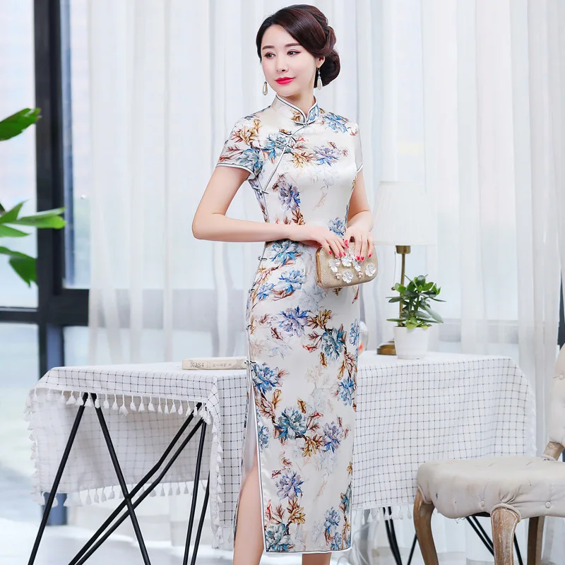 Primavera ed estate Nuovo abito da donna Cheongsam Qipao con stampa in vera seta di alta qualità con spacco lungo taglie forti