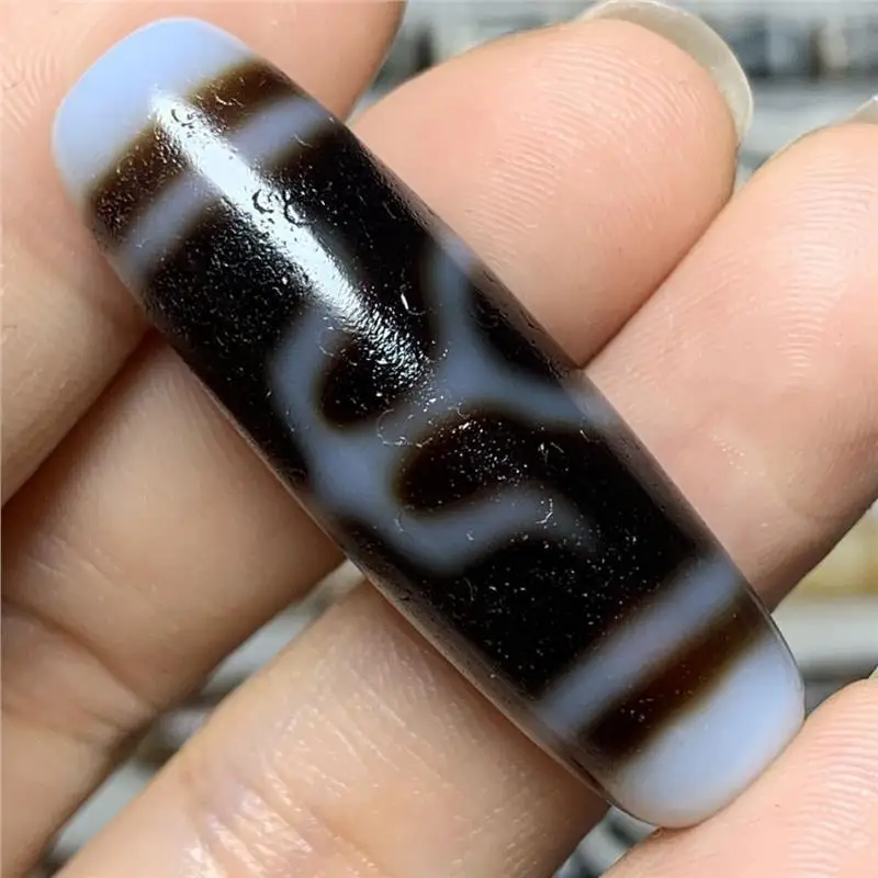 Thing One Picture Natural Agate Genuine Black and White toBeads Pendant Ornaments 37.8*11.8mm