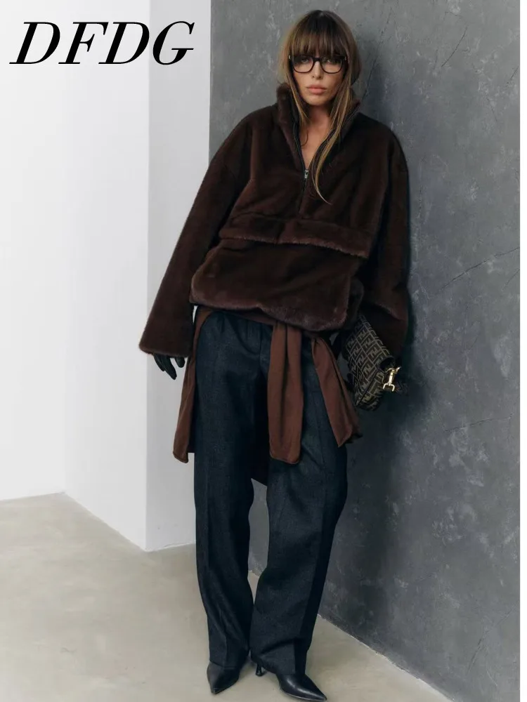 

DFDG Женская зимняя толстовка из искусственного меха норки 2025 года, винтажный пуловер на молнии с карманами | Роскошная плюшевая флисовая куртка свободного кроя