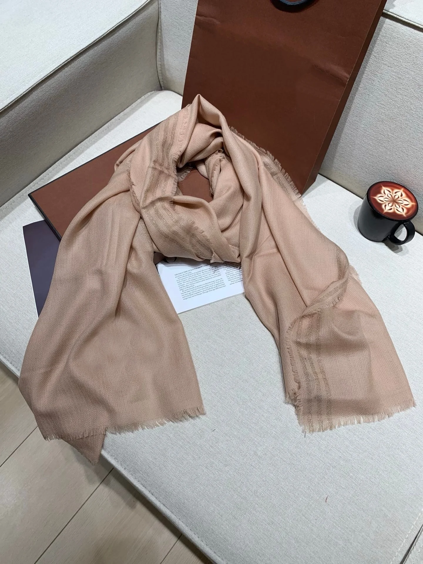 

Women 3-Color Wool Blend Scarf Embroidery Fashion Shawl